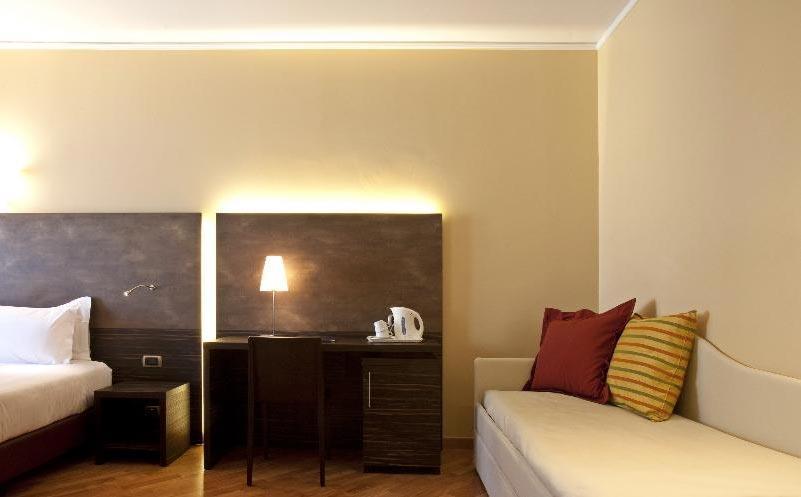 Western Metropoli Hotel 3*