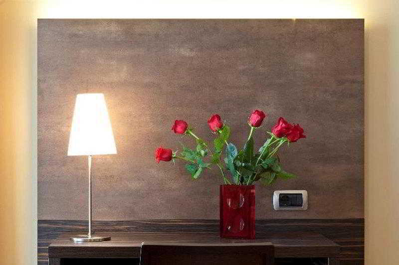 Hotel Western Metropoli 3*